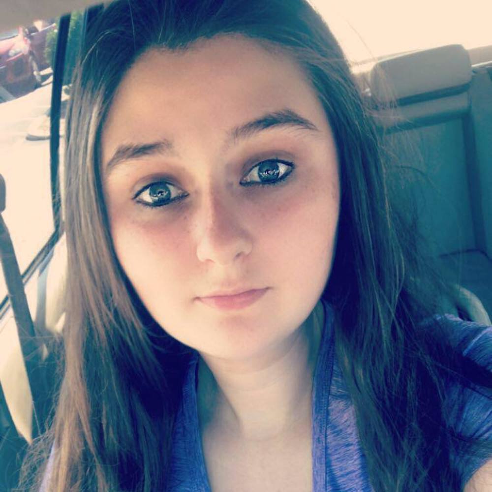 Meet your Posher, Brittney